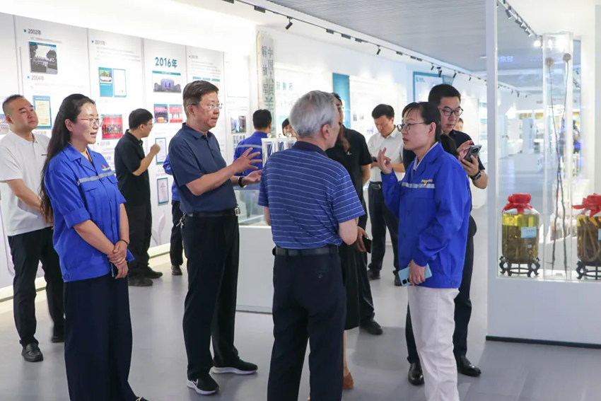 山西省政協調研組到隴神戎發調研